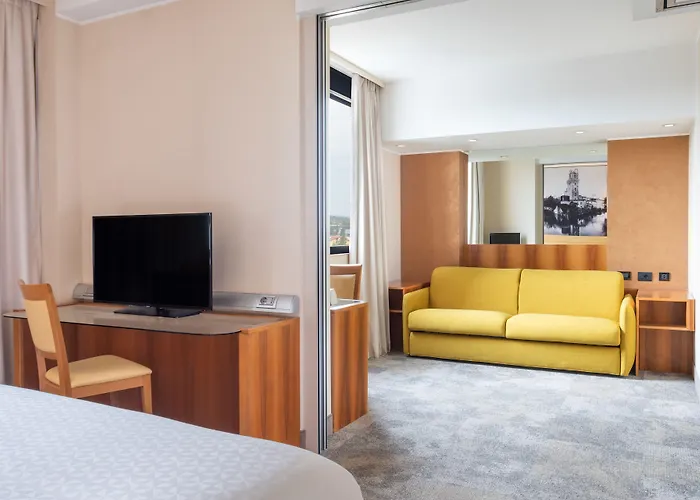 Four Points By Sheraton