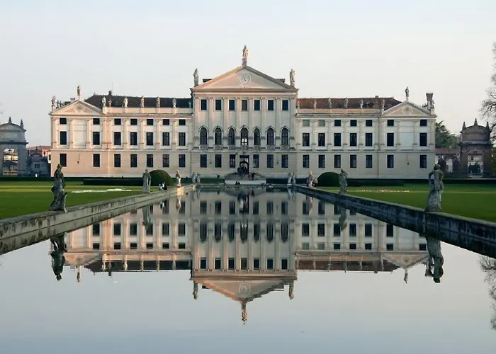 酒店 帕多瓦福朋喜来登酒店 4*