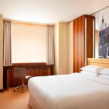 Hotell Four Points By Sheraton 4*