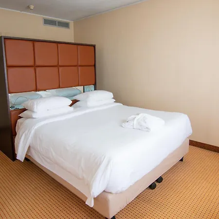 Hotel Four Points By Sheraton