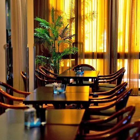 Four Points By Sheraton Hotel