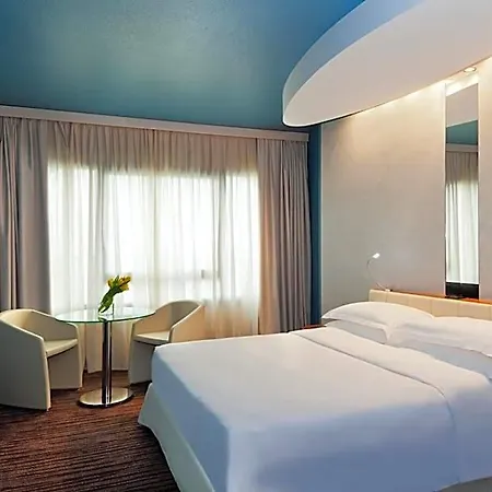 Four Points By Sheraton 4*