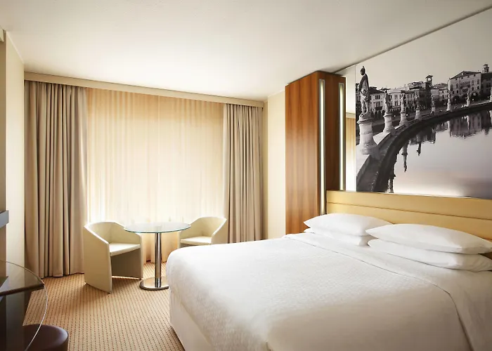 Hotel Four Points By Sheraton