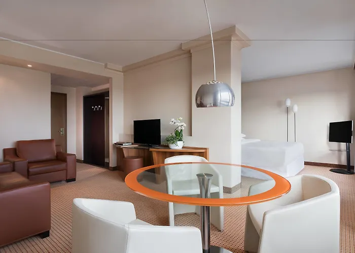 Four Points By Sheraton Hotel 4*