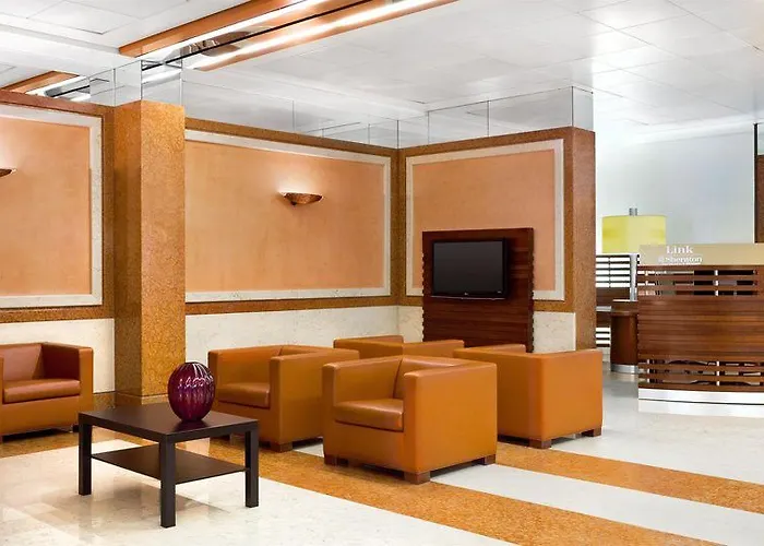 Four Points By Sheraton Hotel